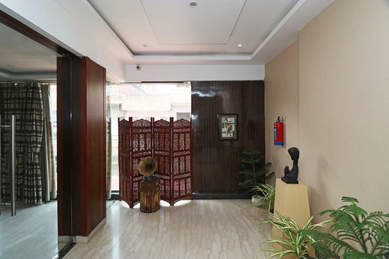 Oyo 5843 Hotel Yash Inn Mirzāpur Exteriér fotografie
