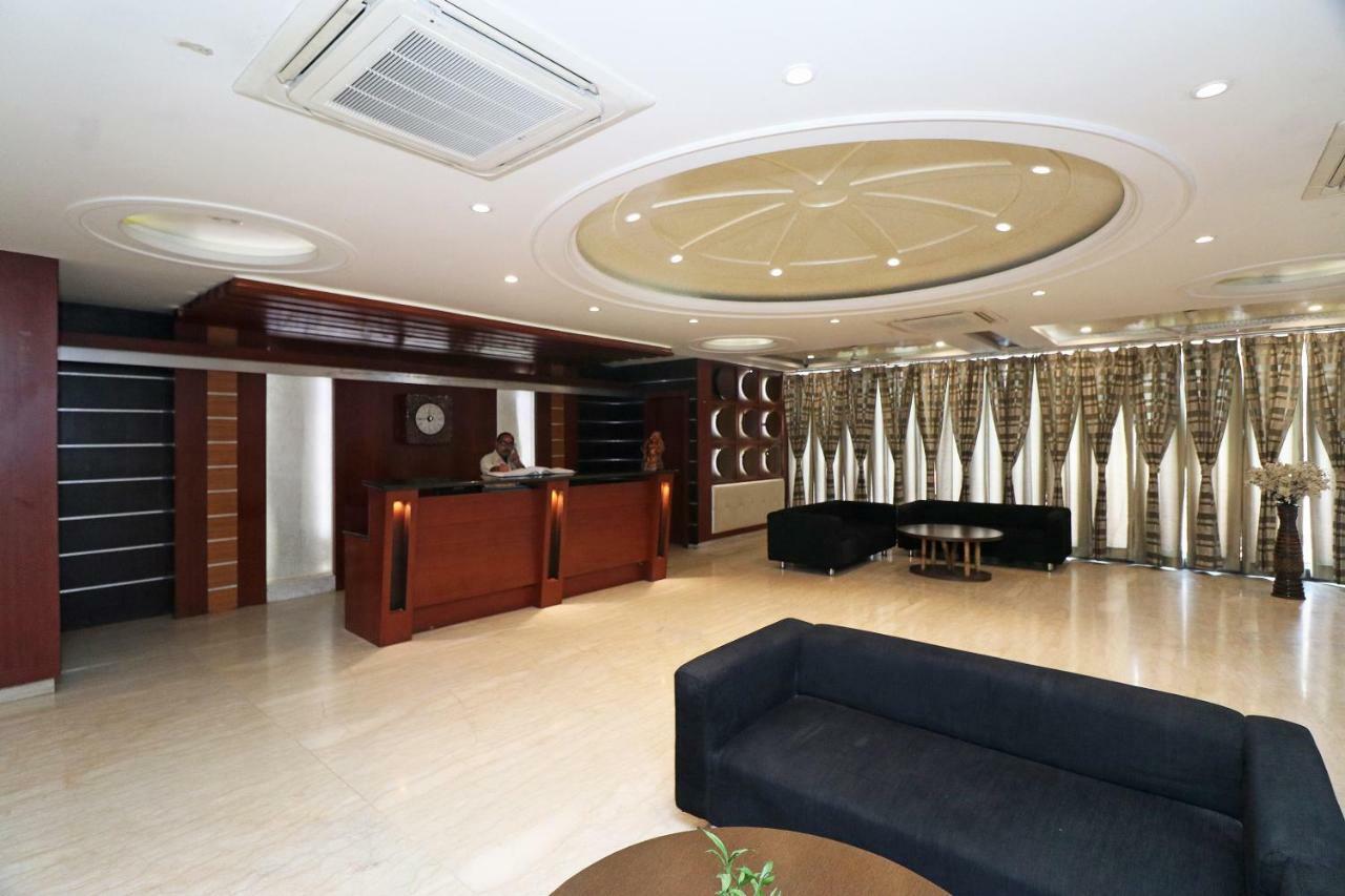 Oyo 5843 Hotel Yash Inn Mirzāpur Exteriér fotografie